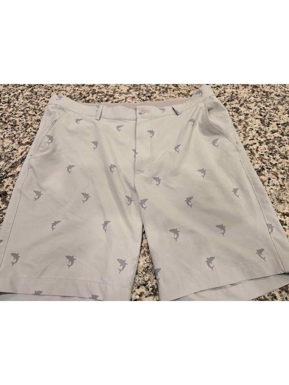 Greg Norman Golf Shorts Mens Size 36